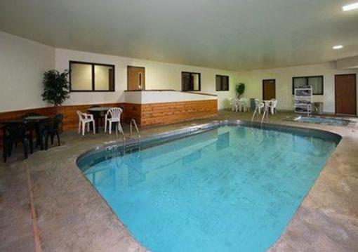 фото отеля Quality Inn & Suites Watertown (South Dakota)