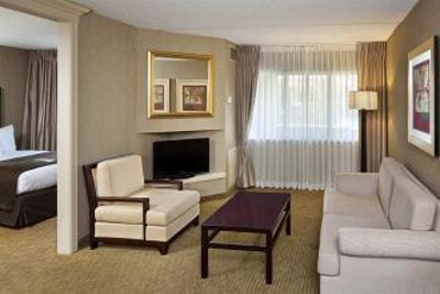 фото отеля DoubleTree Suites by Hilton Dayton South