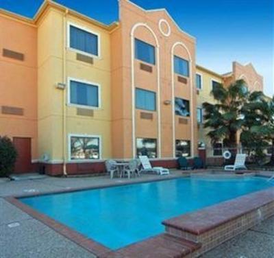 фото отеля Comfort Suites Northwest Freeway Houston