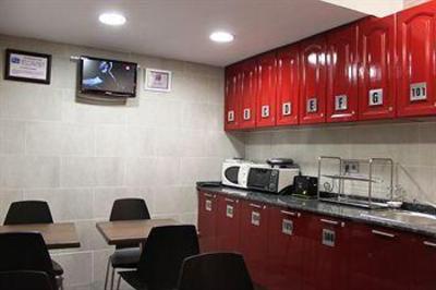 фото отеля Hostal Alogar