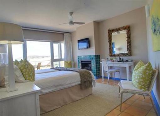 фото отеля Periwinkle Guest Lodge Plettenberg Bay