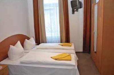 фото отеля Hotel Adam Berlin