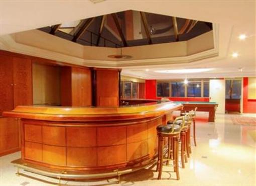 фото отеля Bristol Upper Residence