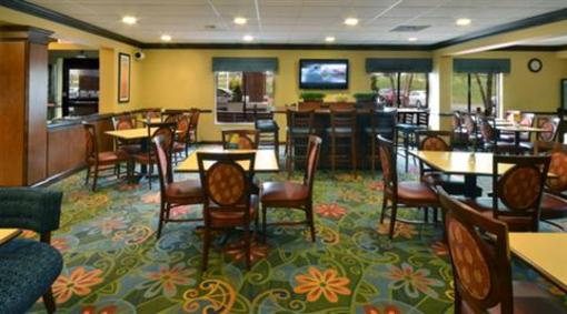 фото отеля Holiday Inn Express Richmond - I64 At Innsbrook