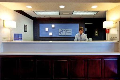 фото отеля Holiday Inn Express Richmond - I64 At Innsbrook