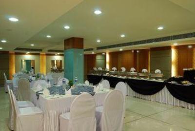 фото отеля Lords Plaza Hotel Ankleshwar