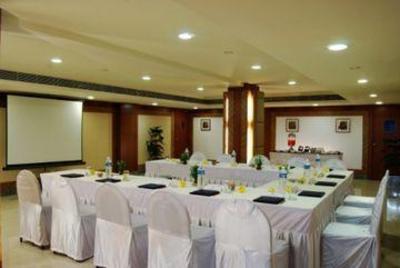 фото отеля Lords Plaza Hotel Ankleshwar