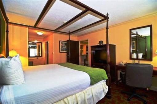 фото отеля BEST WESTERN Chateau Suite Hotel