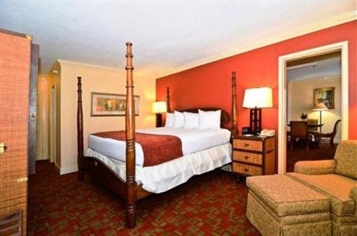 фото отеля BEST WESTERN Chateau Suite Hotel