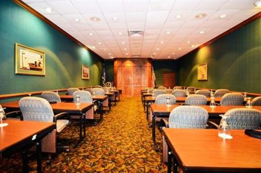 фото отеля BEST WESTERN Chateau Suite Hotel