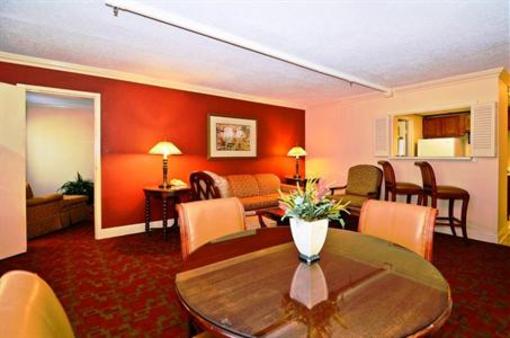 фото отеля BEST WESTERN Chateau Suite Hotel