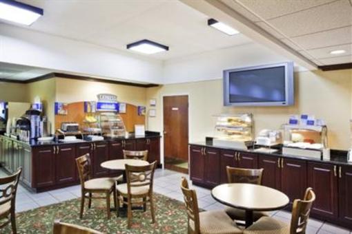 фото отеля Holiday Inn Express Atlanta W I-20 Douglasville