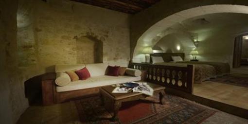 фото отеля Fresco Cave Suites & Mansions