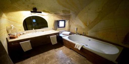 фото отеля Fresco Cave Suites & Mansions