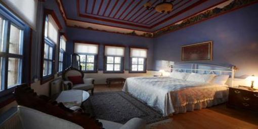 фото отеля Fresco Cave Suites & Mansions