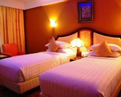 фото отеля Hotel Dew Drops Bangalore