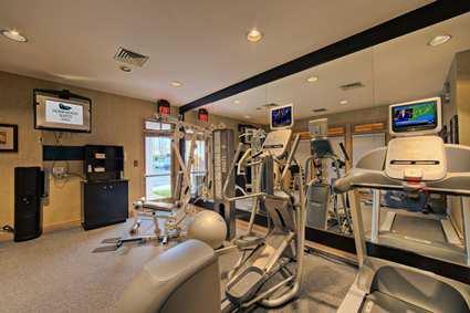 фото отеля Homewood Suites Hartford/Windsor Locks