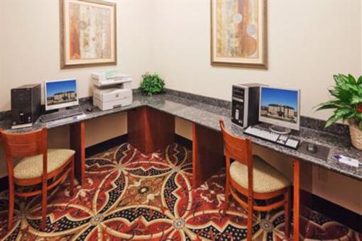 фото отеля Holiday Inn Express Hotel & Suites Corsicana