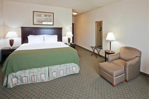 фото отеля Holiday Inn Express Hotel & Suites Corsicana