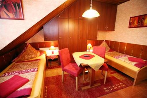 фото отеля Hotel-Pension Klaer