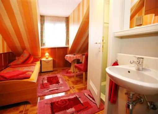фото отеля Hotel-Pension Klaer
