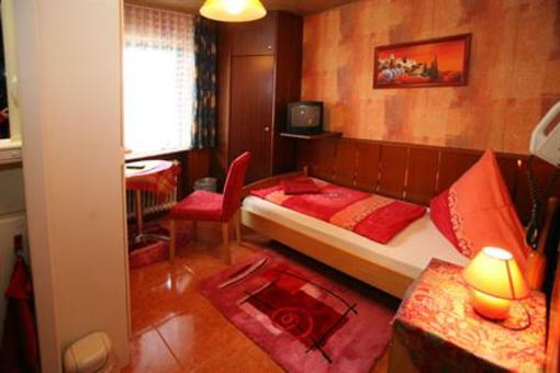 фото отеля Hotel-Pension Klaer