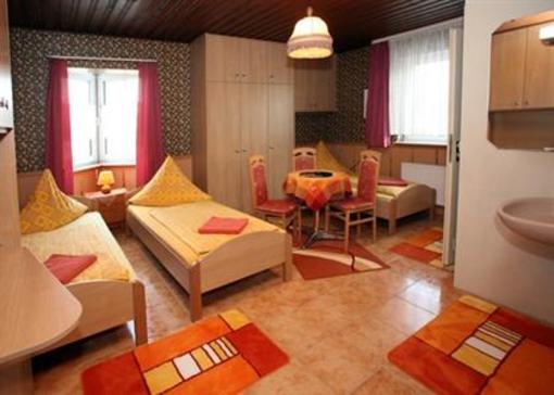 фото отеля Hotel-Pension Klaer