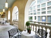 Hotel 140