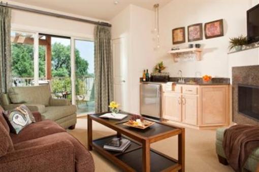 фото отеля Inn On Lake Granbury
