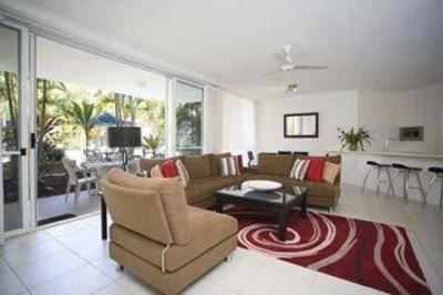 фото отеля Noosa Tropicana