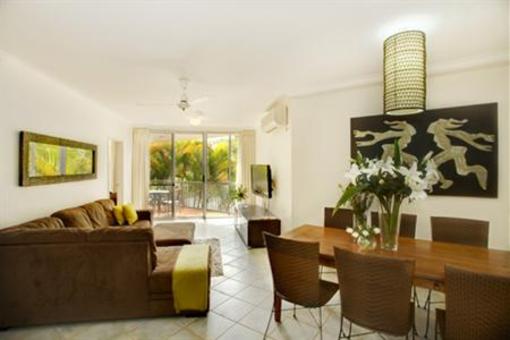 фото отеля Noosa Tropicana