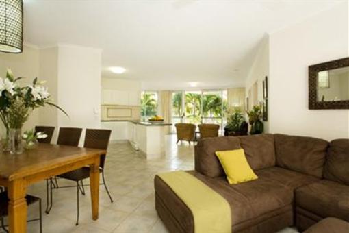 фото отеля Noosa Tropicana