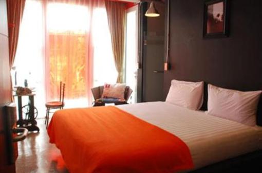 фото отеля Silom Art Hostel