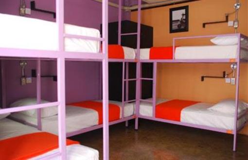 фото отеля Silom Art Hostel
