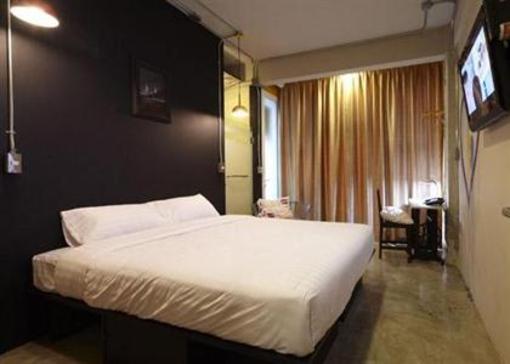 фото отеля Silom Art Hostel