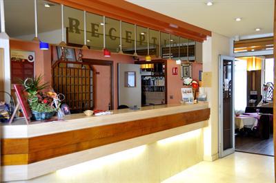 фото отеля Hotel Le Richemont