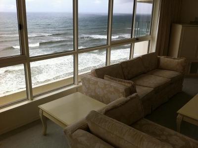 фото отеля Dorchester On The Beach Apartments Gold Coast