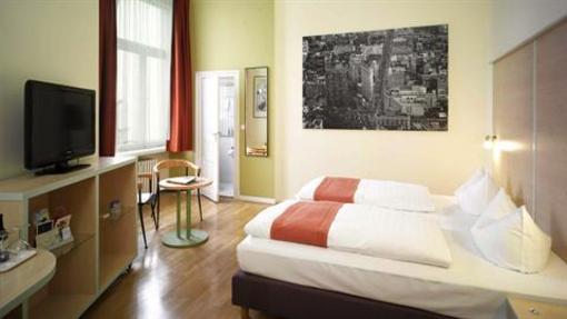 фото отеля Hotel Hansablick Garni