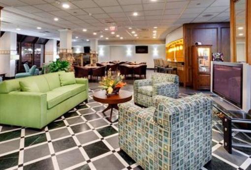 фото отеля Holiday Inn Fort Lee