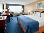 фото отеля Holiday Inn Fort Lee