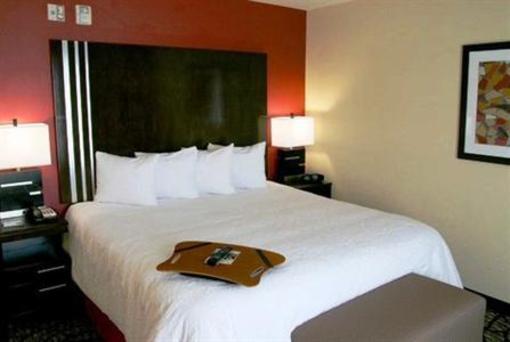 фото отеля Hampton Inn & Suites Salt Lake City University Foothill