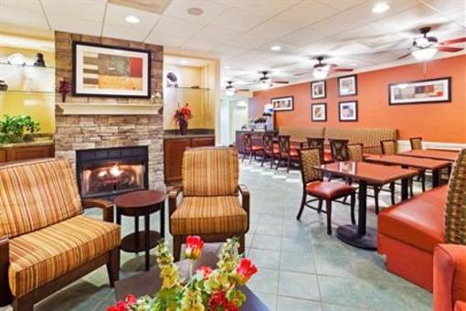 фото отеля Holiday Inn Express Alcoa Knoxville Airport