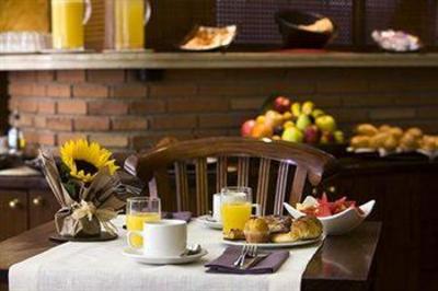 фото отеля Hotel Guillermo Tell