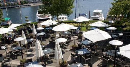 фото отеля Granville Island Hotel