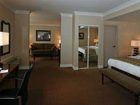 фото отеля Granville Island Hotel