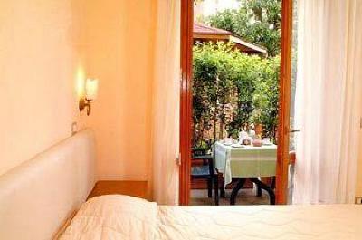 фото отеля Il Roseto Bed & Breakfast Sorrento