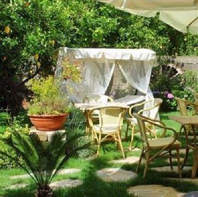 фото отеля Il Roseto Bed & Breakfast Sorrento