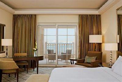 фото отеля Westin Dubai Mina Seyahi Beach Resort & Marina