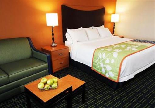 фото отеля Fairfield Inn Rochester Airport