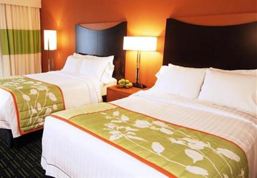 фото отеля Fairfield Inn Rochester Airport